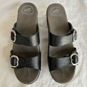 DANSKO Sophie Floral Tooled Women's Leather Sandals Black EU 39 US 8